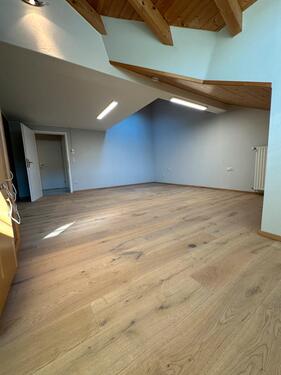 Foto - 3 Zimmer Dachgeschoßwohnung zur Miete in Stiefenhofen