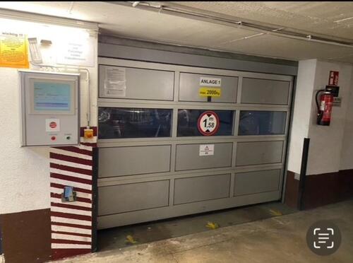 Foto - Tiefgaragenplatz Barer Str. 62 ab sofort - für ca. 2-3 Monate