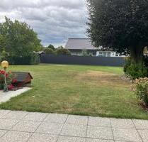 3 Zimmer Erdgeschoss Wohnung mit EBK großer Terrassen und Garten - Leopoldshöhe