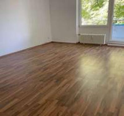 Foto - 3 Zimmerwohnung in Holzhausen - 400,00 EUR Kaltmiete,