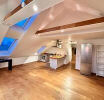 Helle 60 m² DG-Wohnung mit EBK & Gartenanteil Allersberg