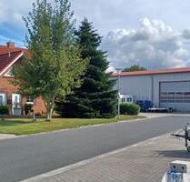 Arbeiten und Wohnen auf einem Grundstück - Esens