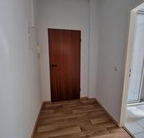 Single-Wohnung, sehr ruhige Lage, Nähe Wissenschaftshafen - Magdeburg