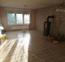 früheres Pfarrhaus - 230.000,00 EUR Kaufpreis, ca. 139,00 m² in Mayen (PLZ: 56727) früheres Pfarrhaus - 230.000,00 EUR Kaufpreis, ca. 139,00 m² in Mayen (PLZ: 56727)