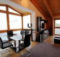 Voll möblierte 2,5-Zimmer-Maisonette-Wohnung am Pfaffensteiner Hang. Frei ab sofort. - Regensburg Konradsiedlung