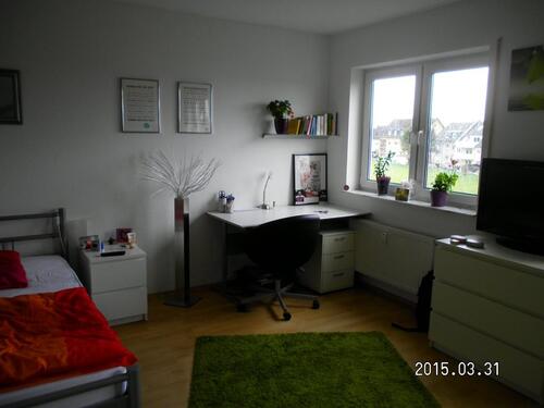 Foto - 1 Zimmer Dachgeschoßwohnung zur Miete in Sankt Augustin