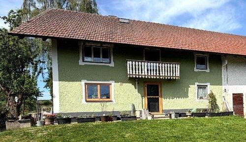 Foto - 9.5 Zimmer Bauernhaus, Landhaus zum Kaufen in Wurmsham