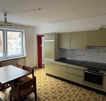 super günstige 3 Zimmerwohnung mit Balkon+Garten 79m2 - Stamsried