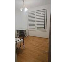 WG 1 zimmer wg zu Untermieter ab ende März - Berlin Charlottenburg-Wilmersdorf