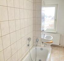 Ganz oben mit Balkon - drei Zimmer in Brehna... - Sandersdorf-Brehna Torna