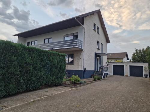 Foto - Einfamilienhaus Zweifamilienhaus Dreifamilienhaus mit 289m² Wfl