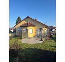 Attraktives Wohnhaus mit Souterrain, Kachelofen, Sauna & Garten - Romrod