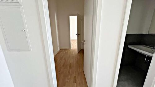 Foto - *** Moderne 2-Raum-Wohnung im sanierten Gymnasiumgebäude ***