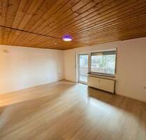 Schöne Wohnung mit 5ZKB in HomburgEinöd