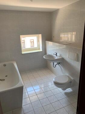 Foto - 1 Zimmer Dachgeschoßwohnung zur Miete in Halle (Saale)