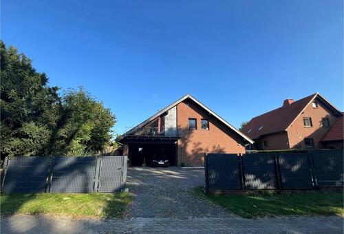 Foto - Einzigartiges Architektenhaus mit großem Grundstück in Hoitlingen