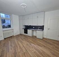 Frisch sanierte 2,5-Zimmer-Wohnung in Lichtenberg - Berlin