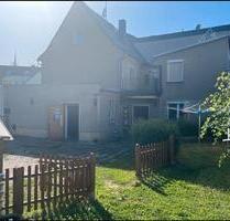 Einfamilienhaus - 219.000,00&nbsp;EUR Kaufpreis, ca.&nbsp; 140,00&nbsp;m&sup2; in Crimmitschau (PLZ: 08451)