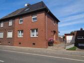 Foto - Von PRIVAT Schiefbahn : DHH auf 755qm incl. 100qm Halle + Bauland