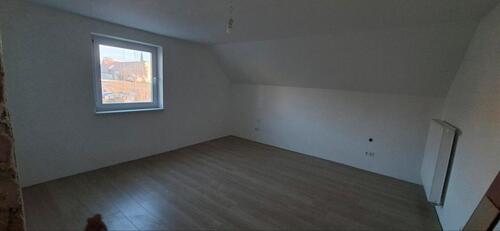 Foto - Frisch renovierte 3,5-Zimmer-Wohnung mit Stellplatz