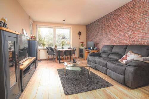 Foto - Grolland - 3 Zimmer Hochparterre mit Balkon und Gartennutzung