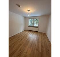 Helle 3-Zimmer-Wohnung mit Balkon und Garten in Garbsen