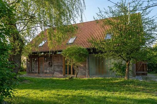 Foto - Holzhaus mit 33m² Werkstatt, Garten, Glasfaser 