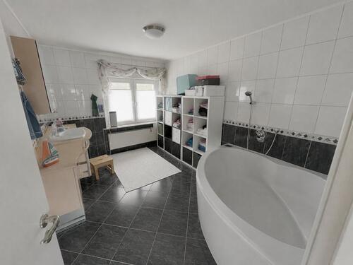Foto - 5 Zimmer Einfamilienhaus in Nittendorf