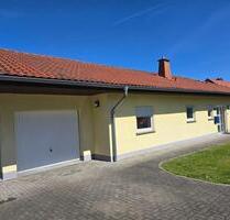 Ebenerdiger Winkelbungalow in Rückweiler zu verkaufen - Ruschberg
