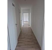 Helle und ruhige 3 bis 4 zimmer Wohnung - Salzgitter Ortschaft Südost