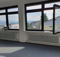 Geschäftsräume zu vermieten - 750,00&nbsp;EUR Kaltmiete, ca.&nbsp; 84,00&nbsp;m&sup2; in Viechtach (PLZ: 94234)