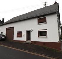 Geräumiges Fachwerkhaus in der Nähe der Mosel - Peterswald-Löffelscheid