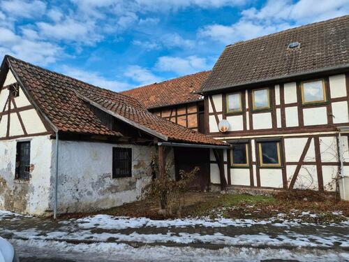 Foto - 6 Zimmer Bauernhaus, Landhaus zum Kaufen in Groß Quenstedt