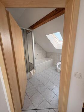 Foto - 2.5 Zimmer Dachgeschoßwohnung zur Miete in Zell
