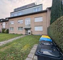 Drei Zimmer Erdgeschoß mit Gäste-WC und Garten - Korschenbroich