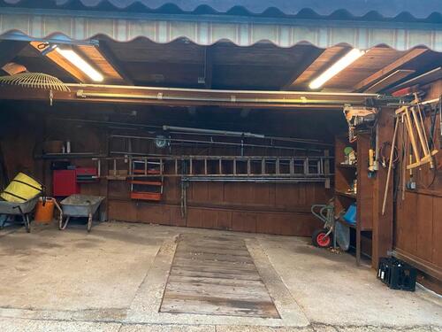 Foto - Stellplatz für Auto und oder Motorräder