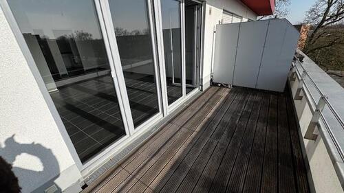 Foto - Schicke Wohnung 01.05.26 mit Stellplatz !!