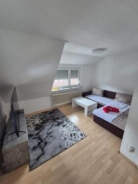 Foto - Helle 3-Zimmer-Dachgeschosswohnung mit Einbauküche