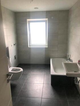 Foto - 5 Zimmer Wohnung - 1.450,00 EUR Kaltmiete,