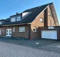 Haus mit Wohnung in Willich - 890.000,00 EUR Kaufpreis, in Willich (PLZ: 47877)