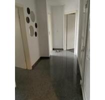 4 Zimmer Dachgeschosswohnung mit Dachterasse in Nettetal-Büschen