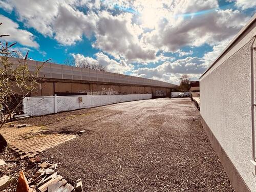 Foto - Freifläche zu vermieten - 1.250,00&nbsp;EUR Kaltmiete, ca.&nbsp; 3,00&nbsp;m&sup2;