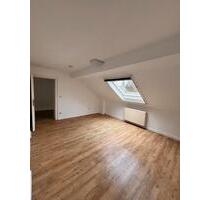 3-Zimmer Wohnung über 2 Etagen mit Garage- ab sofort verfügbar - Würselen