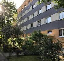 Studentenwohnung mit Ausblick! - 351,00&nbsp;EUR Kaltmiete, ca.&nbsp; 58,80&nbsp;m&sup2; in Halle (Saale) (PLZ: 06122) Halle-Neustadt