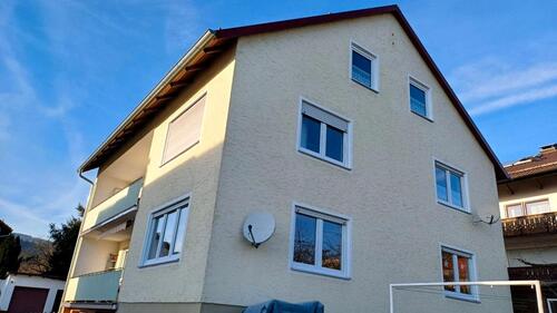 Foto - Gepflegtes Zweifamilienwohnhaus