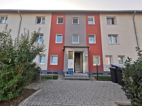 Foto - 2 Zimmerwohnung mit Balkon in einem energetisch sanierten Mietshaus.