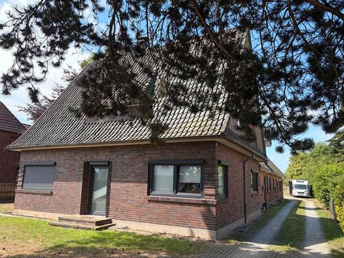 Foto - Kernsaniertes Zweifamilienhaus 