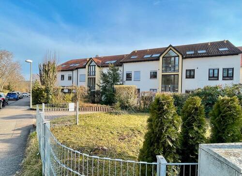 Foto - 2-Zimmer-DG Wohnung mit Balkon & TG-Stellplatz