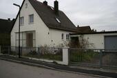 Foto - Haus mit Grundstück - 600.000,00&nbsp;EUR Kaufpreis, ca.&nbsp; 150,00&nbsp;m&sup2;