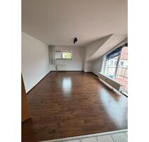 3 Raum Wohnung - 1.335,00&nbsp;EUR Kaltmiete, ca.&nbsp; 70,00&nbsp;m&sup2; in Rostock (PLZ: 18055)